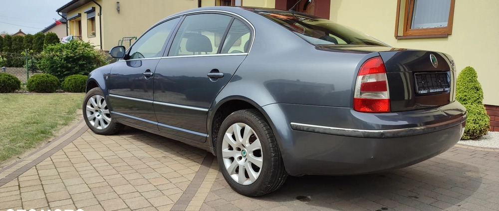 Skoda Superb cena 12500 przebieg: 294000, rok produkcji 2007 z Krzepice małe 326